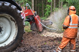 AHWI SF900 stump grinder